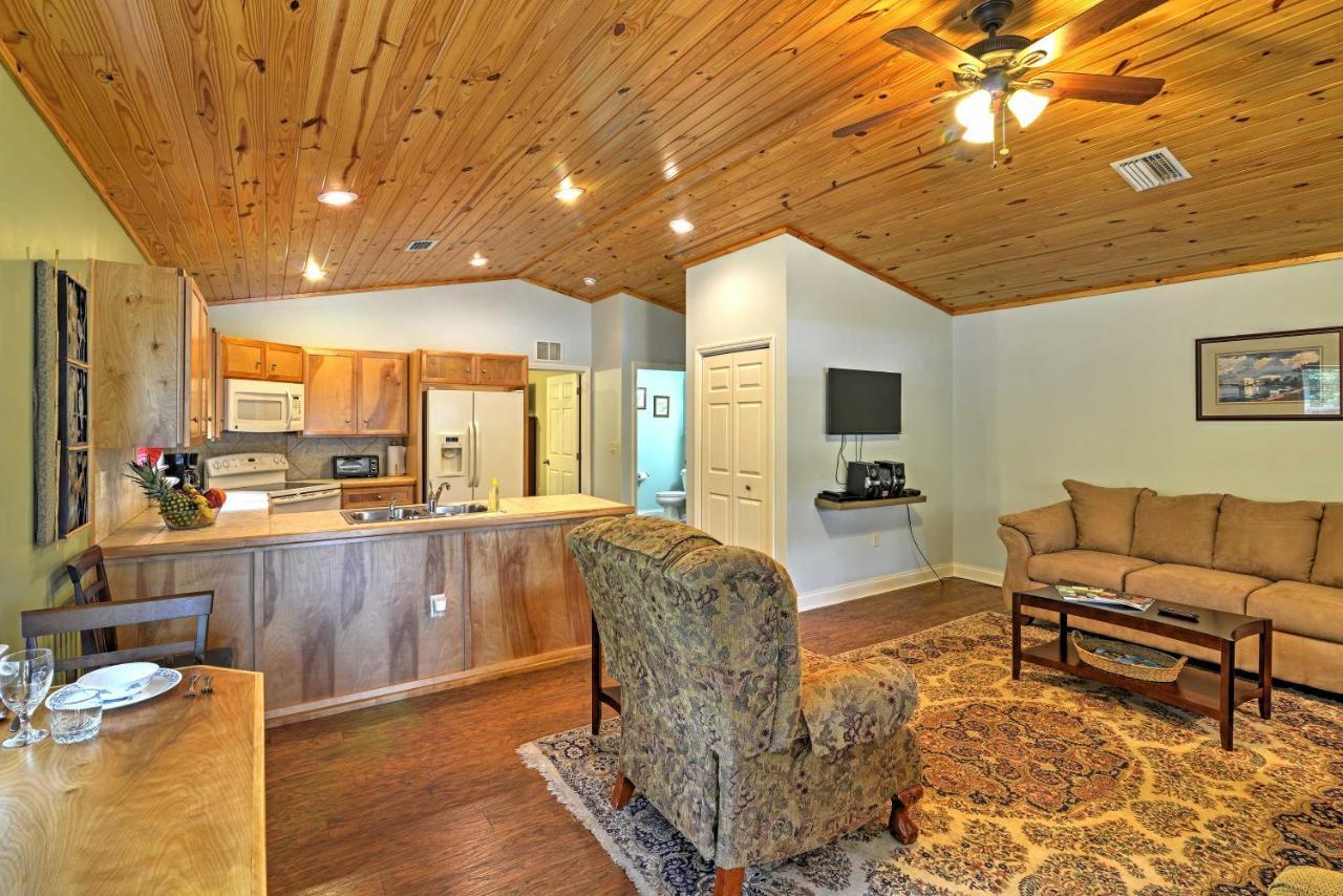 Crystal River Cottage On 1 Acre With Deck And Porch! Yankeetown المظهر الخارجي الصورة