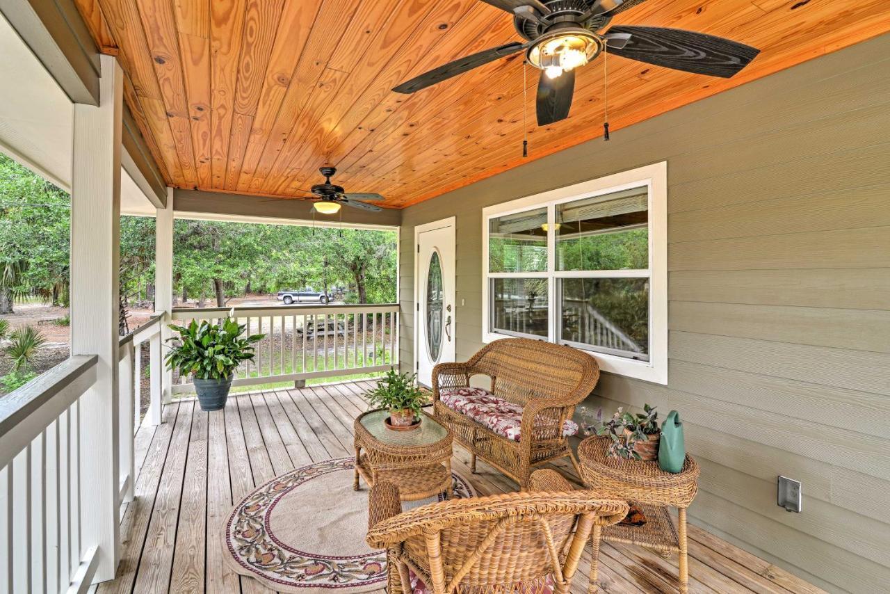 Crystal River Cottage On 1 Acre With Deck And Porch! Yankeetown المظهر الخارجي الصورة
