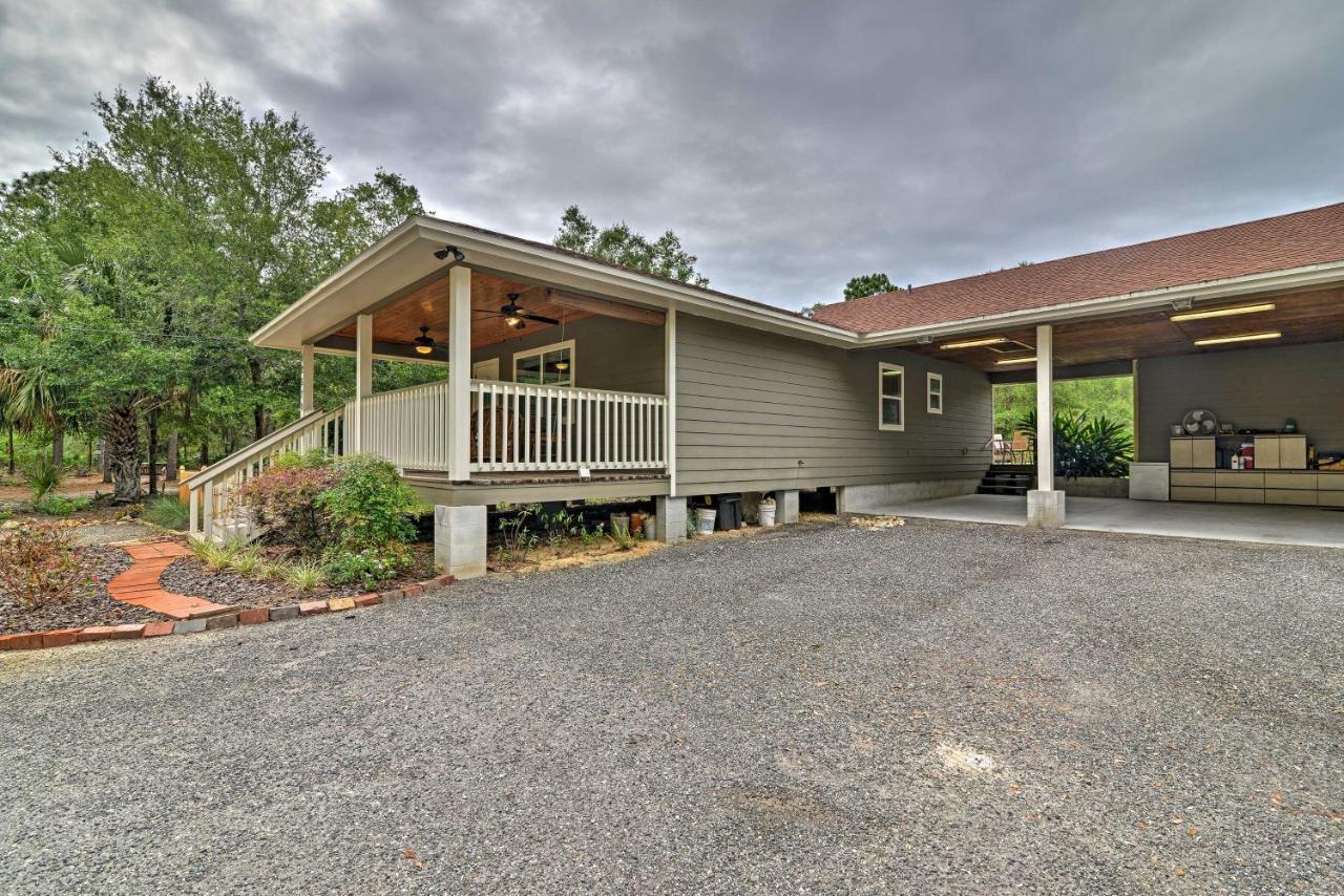 Crystal River Cottage On 1 Acre With Deck And Porch! Yankeetown المظهر الخارجي الصورة